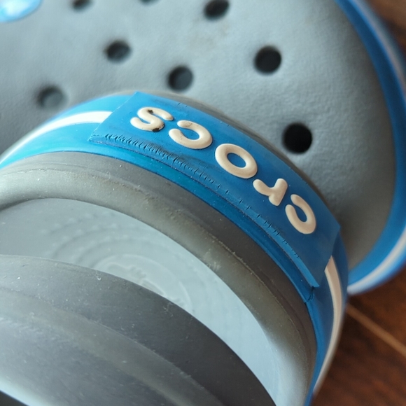 Grey Crocband Crocs. Men's size 7, women's size 9 - Picture 6 of 7